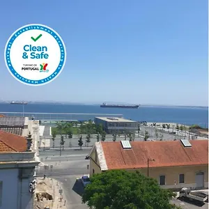 Alfama Services Apartamento